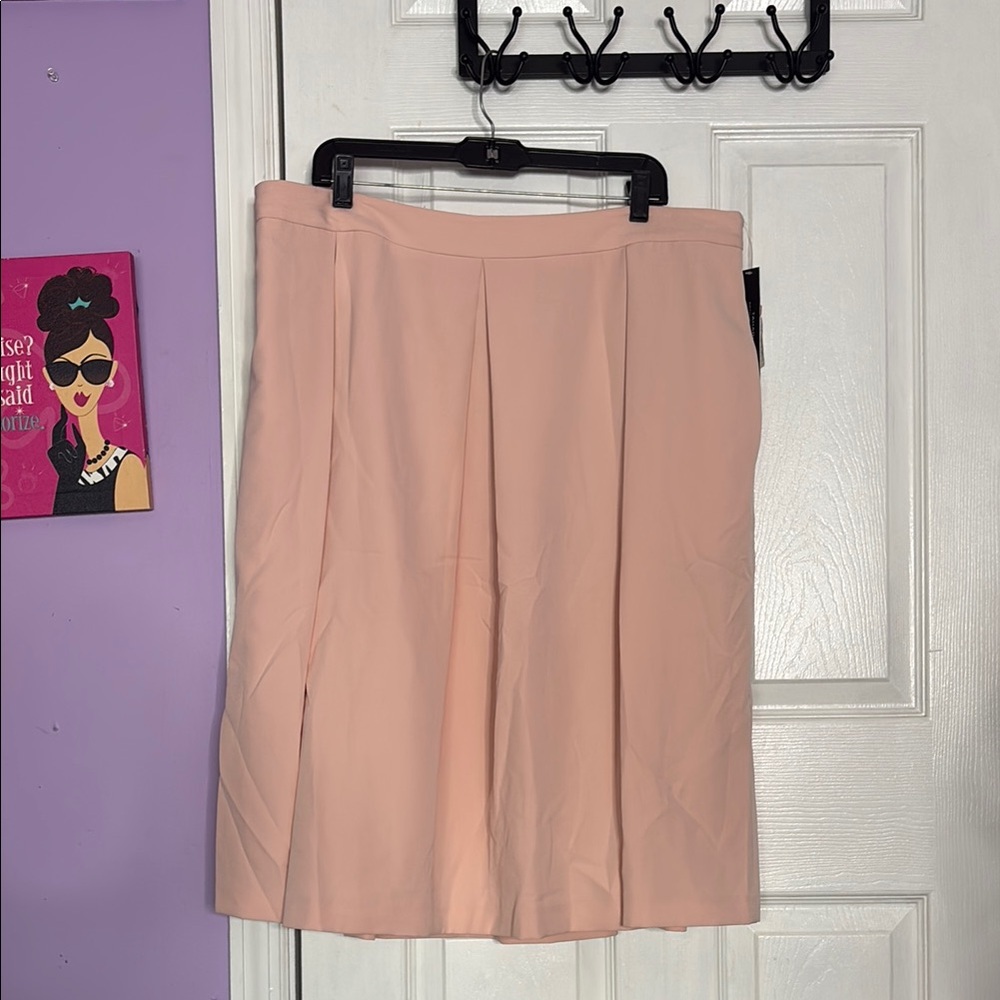 Tahari Peachy A-Line Knee-Length Pleated Skirt